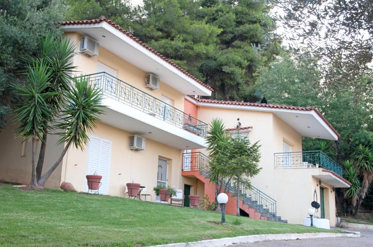 Oasis Olympia Apartments Smila Exteriér fotografie